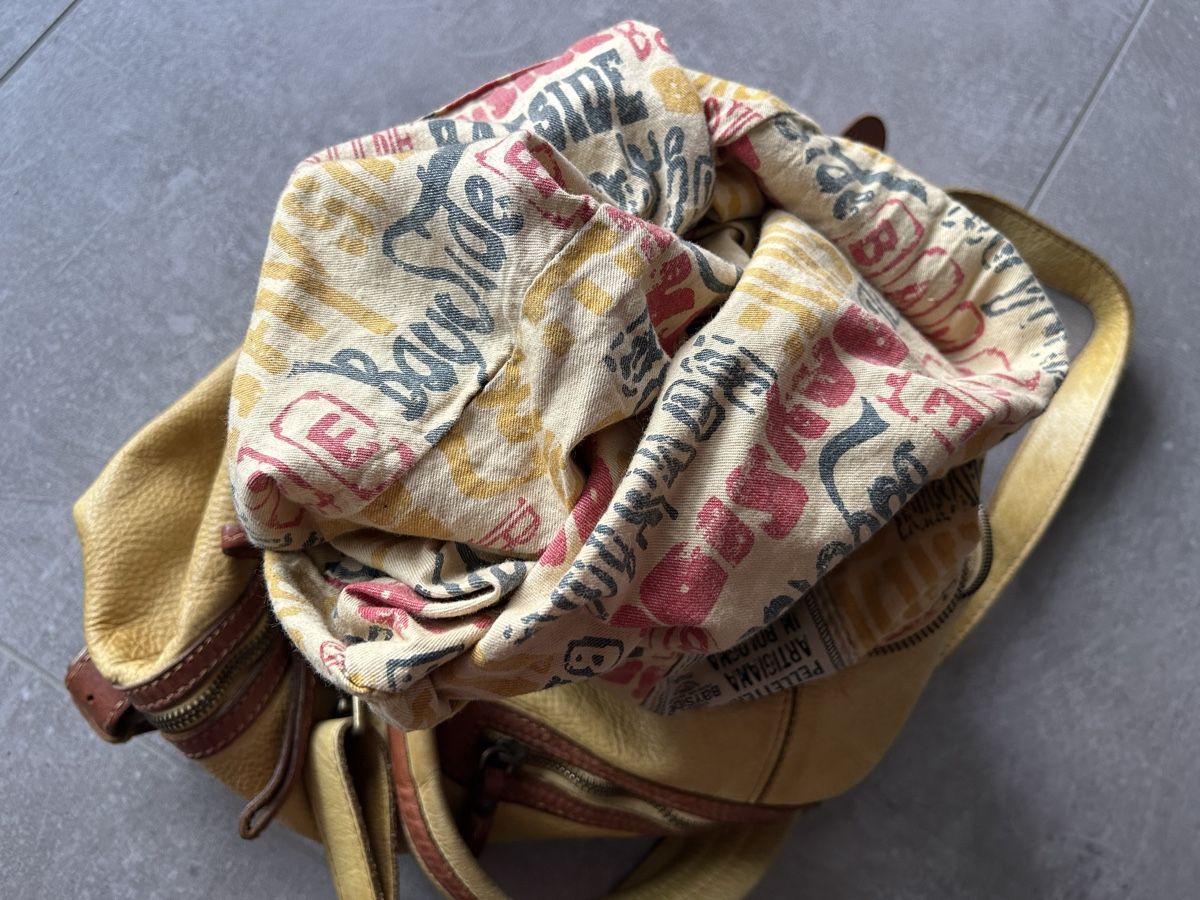 Borse da donna: BAYSIDE LEDER - HAND / UMHÄNGETASCHE – Usato da Nidfurn venduto da cejeisda 7