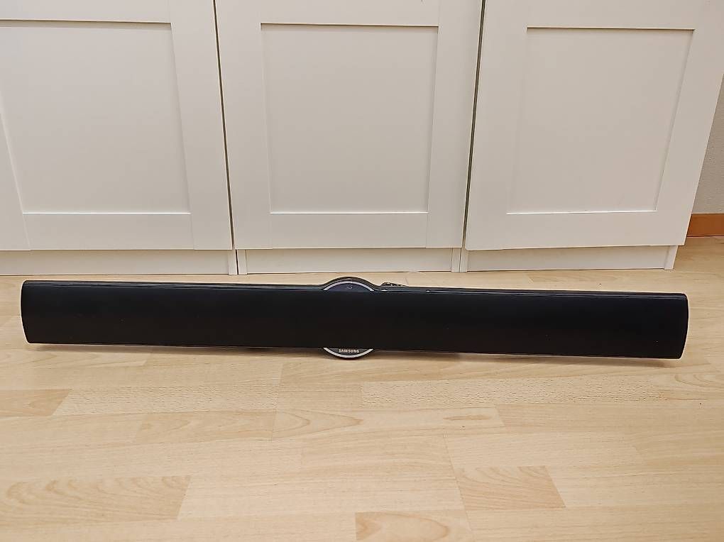 Samsung Lettore multimediale & Streamer: Samsung HT-E8200: Soundbar mit 3D Blu-ray Player – Usato da Winterthur venduto da Durazell247 3