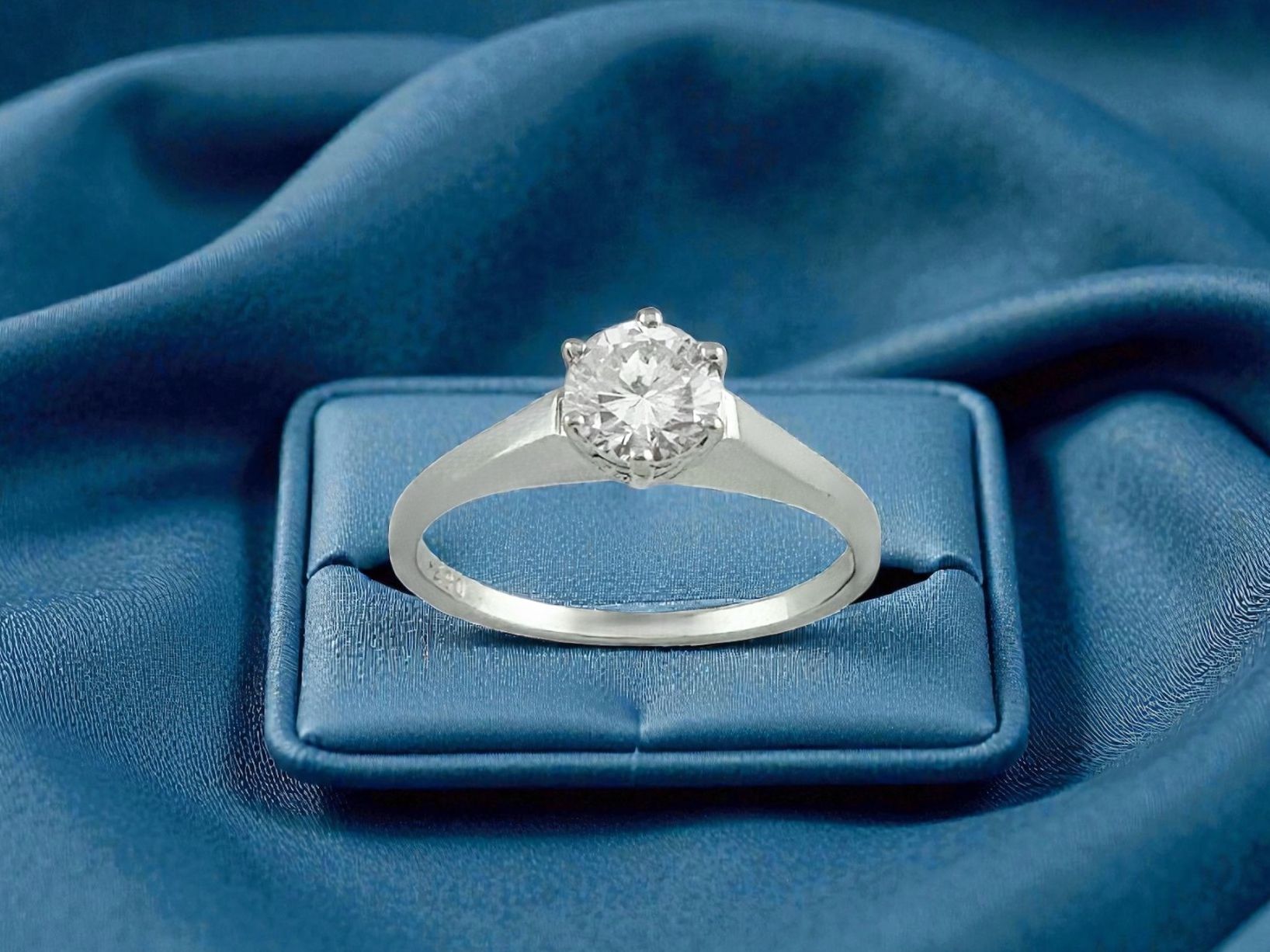 Anelli: Klassischer Diamant - Ring, 0.57 ct H/SI – Usato da Zuzwil SG venduto da artimmo