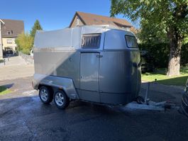 Camp-let Mustang A2 Pferdetransporter