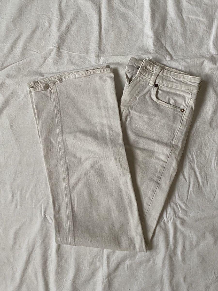 H&M Jeans: Jeans blanc H&M, taille 34 – Nuovo (secondo la descrizione) da Tavannes venduto da callie.mcli