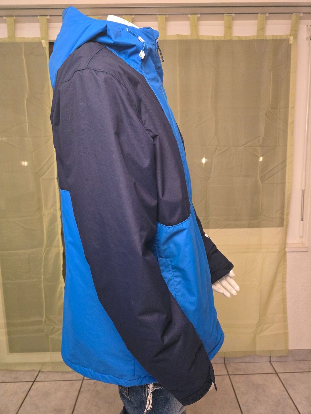 Columbia Giacche: Columbia Jacke Grösse XL – Usato da Schönenwerd venduto da Chez_Mimi 3