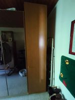 Schmaler Schrank, ideal für Flur/Garderobe, helles Holz