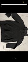 Schwarzer Kapuzenpulli Grösse M von MAN — Perfekt für den He