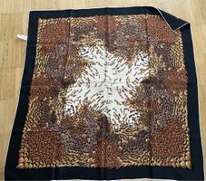 Seiden Foulard 🌸