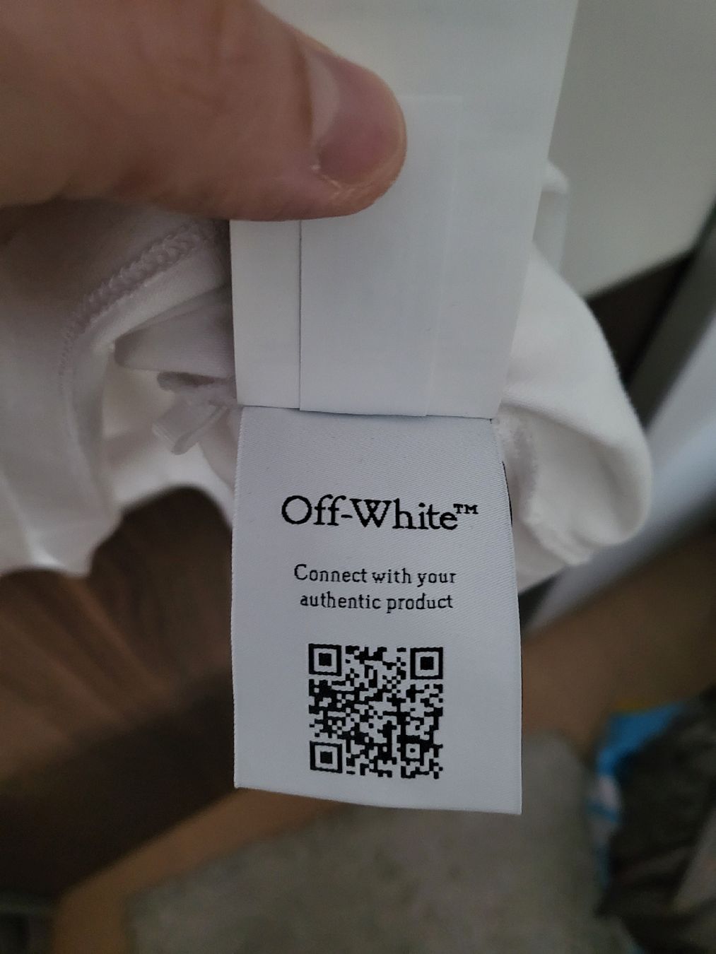 Off-White T-shirt: Off-White T-Shirt Gr. L Weiss – Usato da Hagendorn venduto da mar_b8zk 2