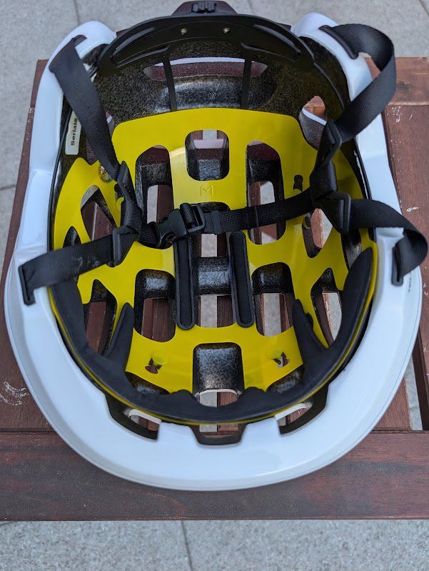 Poc Caschi: POC Octal MIPS helm Gr M - top - – Usato da Therwil venduto da bensotto 7