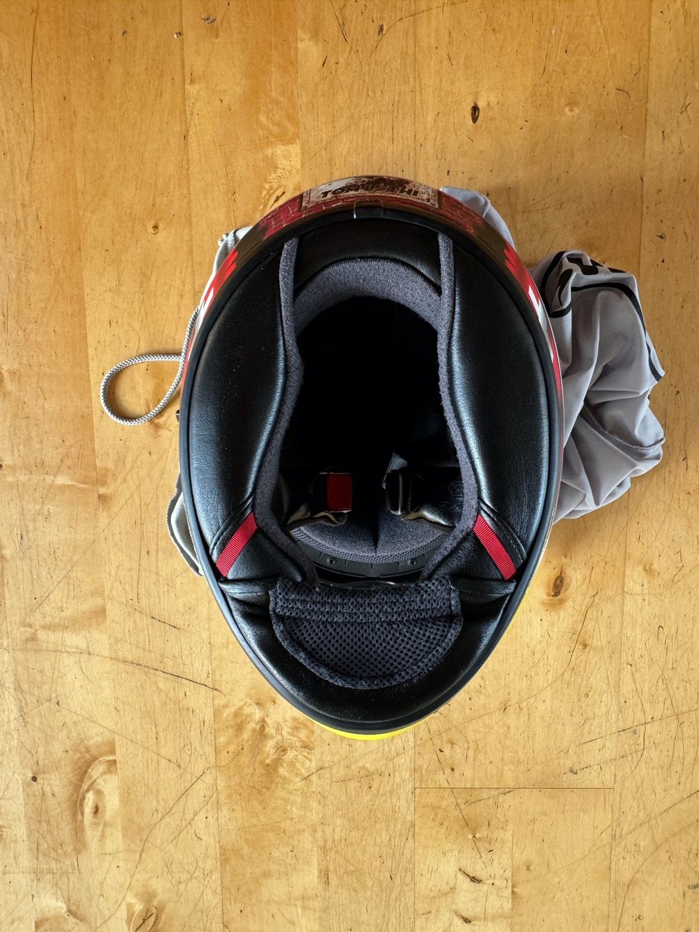 Shoei Helme & Visiere: Shoei Helm Tom Lüthi GT - R – Gebraucht aus Horgen von Prince0504 5