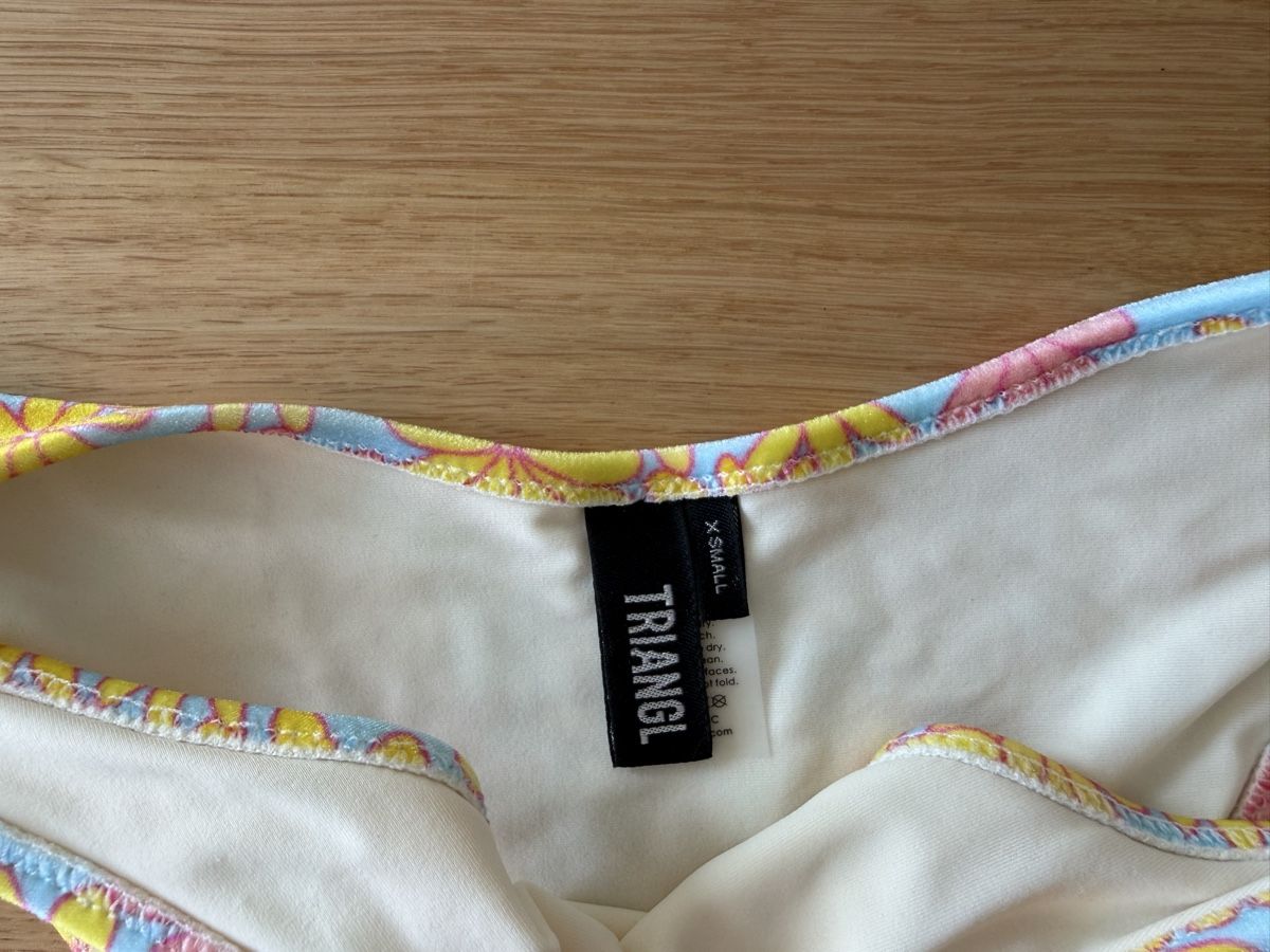 Costumi da bagno & Bikini: Triangl Bikini Grosse XS – Usato da Brunnen venduto da keusch19 5