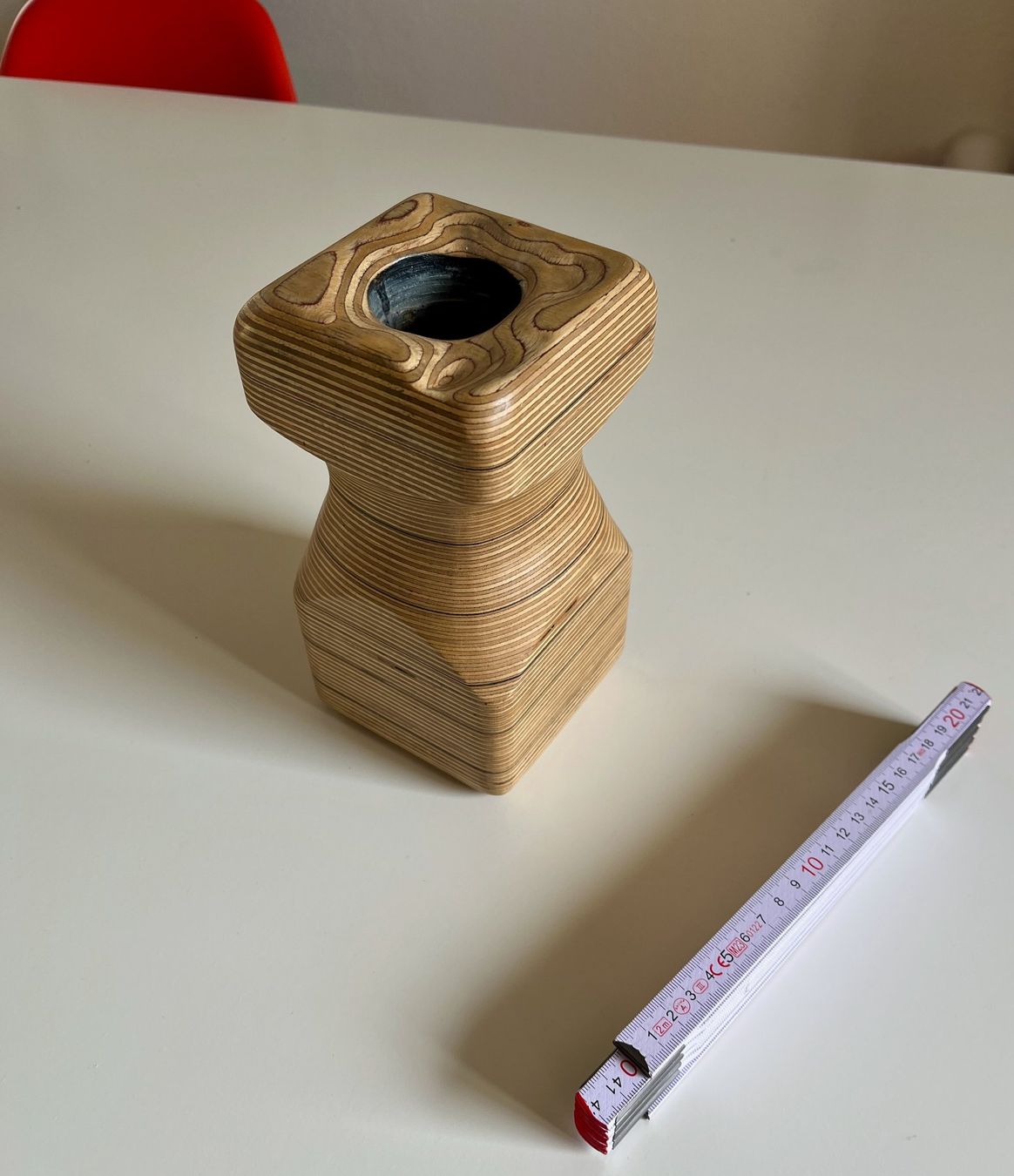 Vasi & Recipienti: Designer-Blumenvase Holz Scandi Style – Usato da Zürich venduto da StuffatZH8