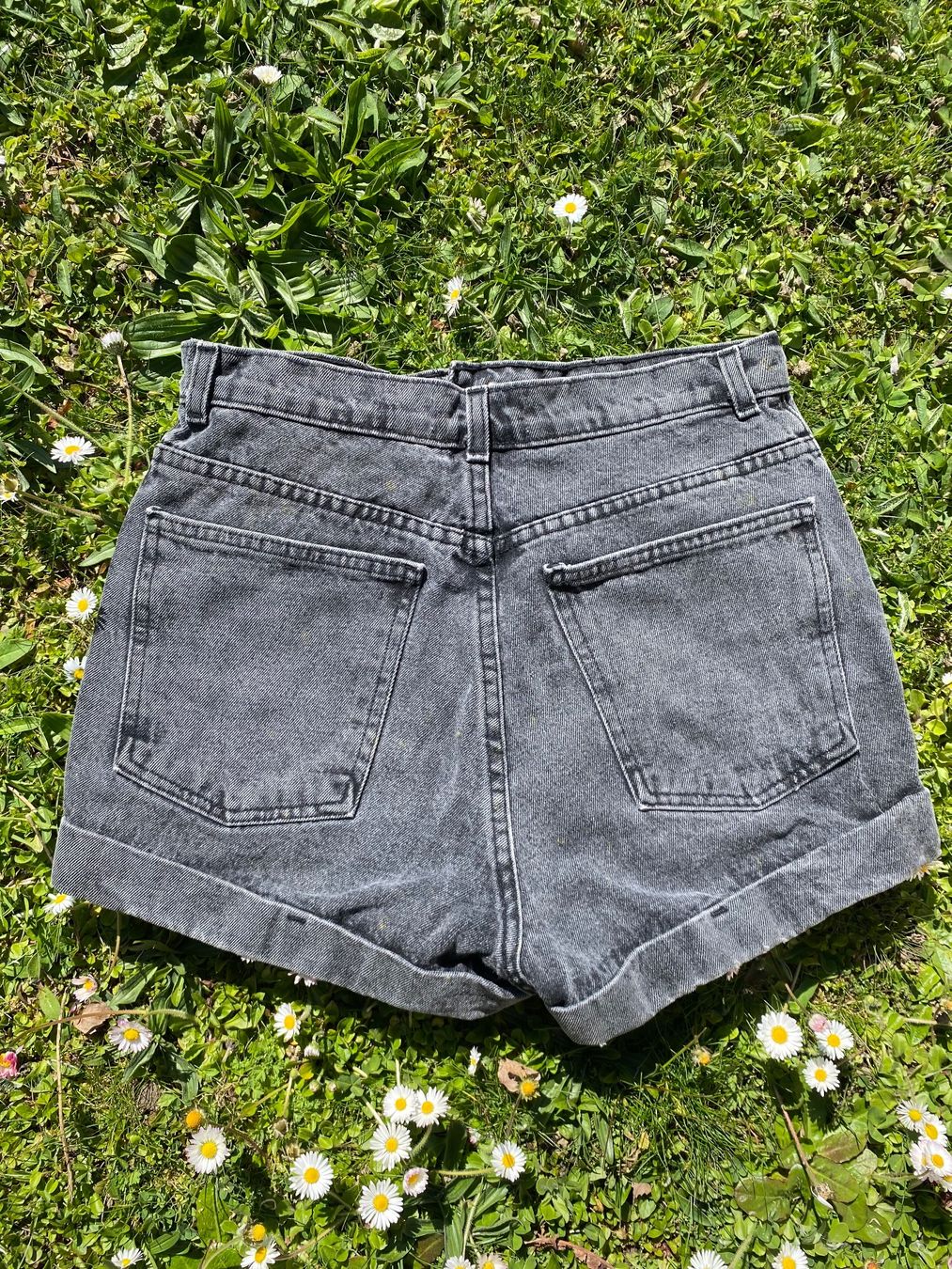 Jeans: Short Taille Haute American Apparel – Usato da Jouxtens-Mézery venduto da delphinepassaquay 1