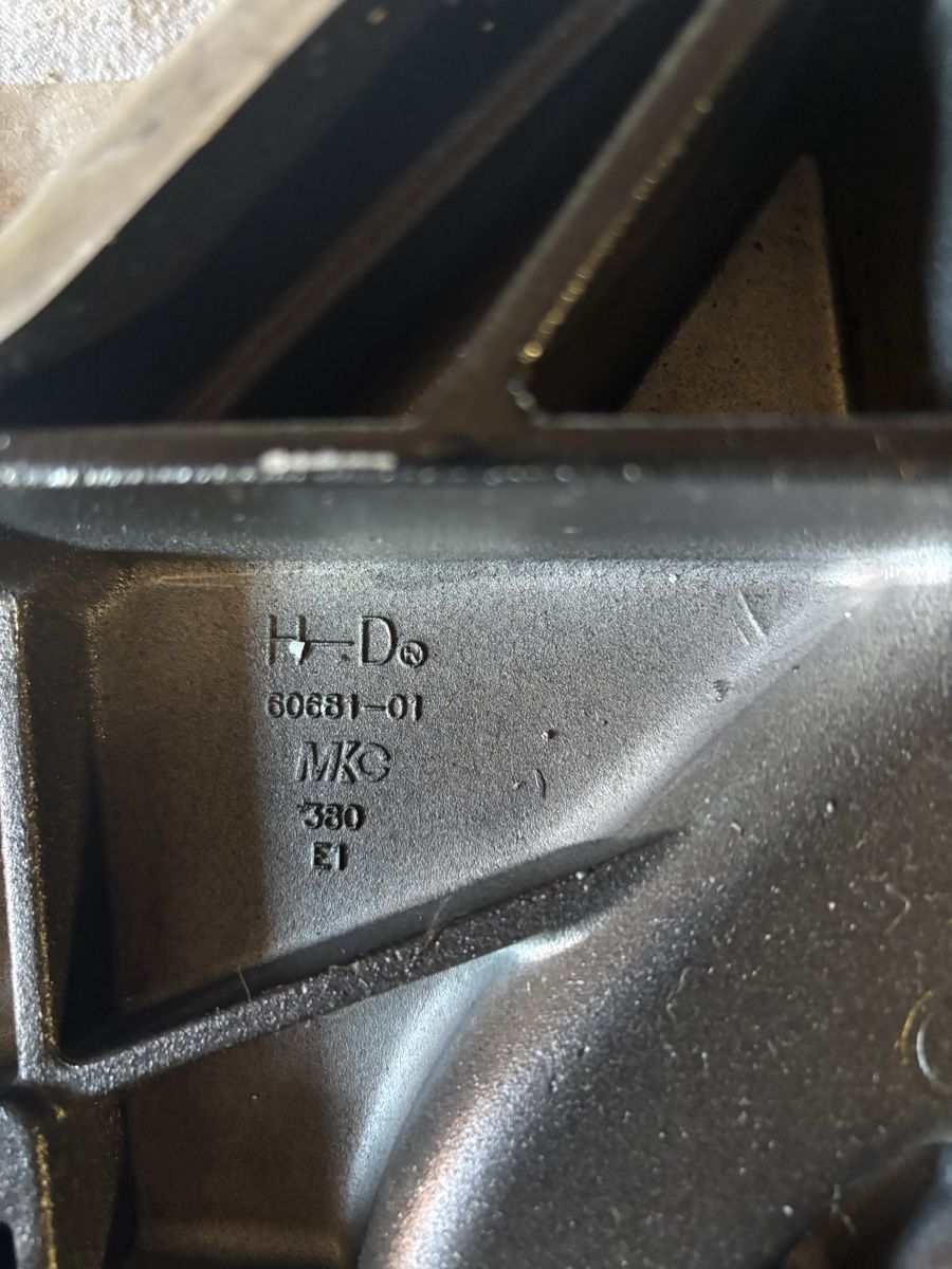 Harley-Davidson Tutti i ricambio per moto: Harley Davidson Innen primär 60681-01 – Usato da Schötz venduto da Harley35 4