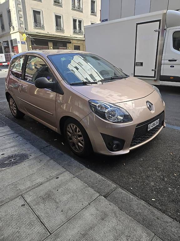 Autos: Twingo 2 1.2 essence 75ch – Gebraucht aus Genève von koc_glt5 3