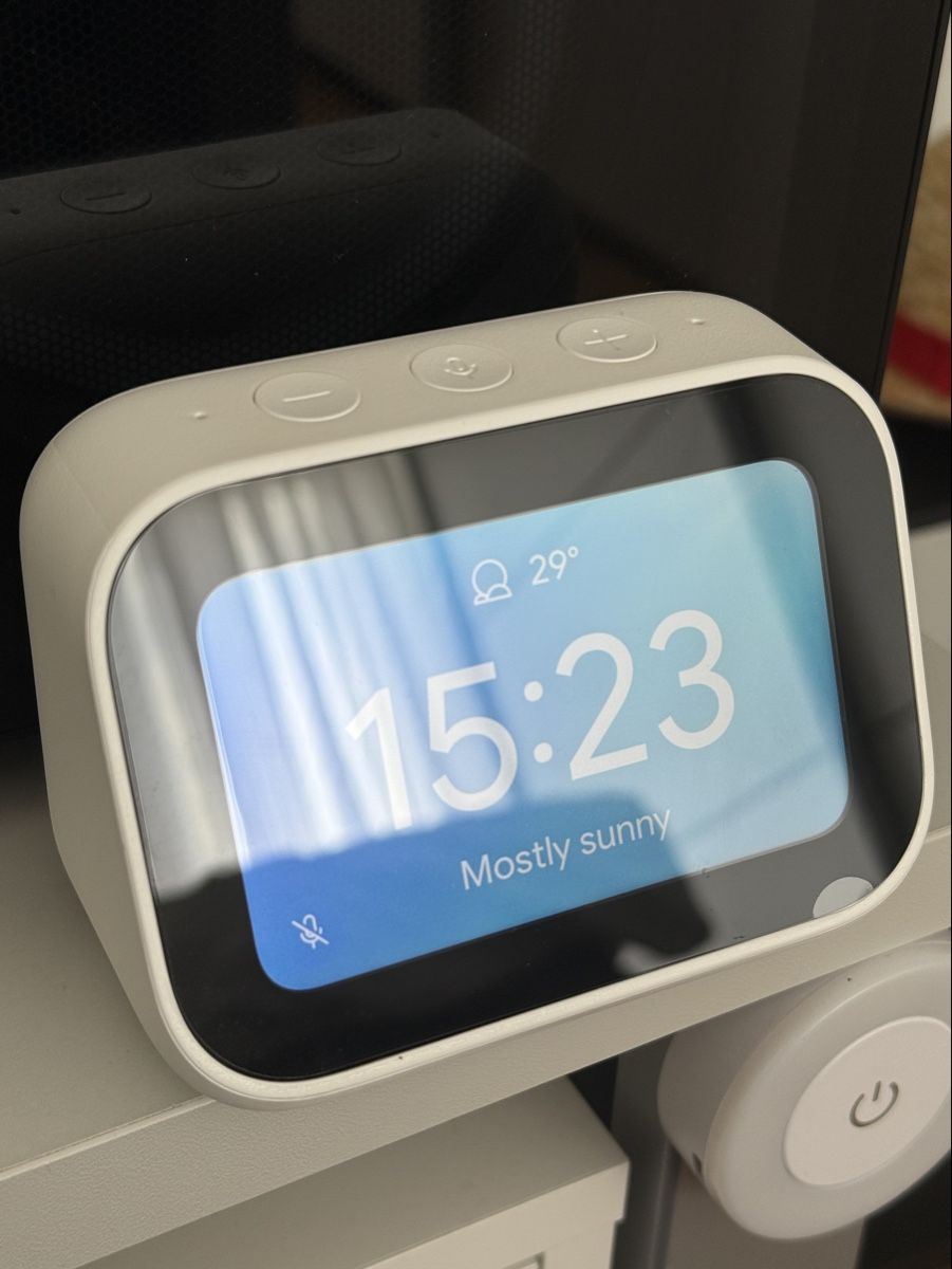 Sveglie: Xiaomi Smart Clock, Display-Uhr, neuwertig – Usato da Baar venduto da mzh9 1