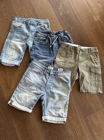 Jungs Shorts 4 Stk. Gr. 158