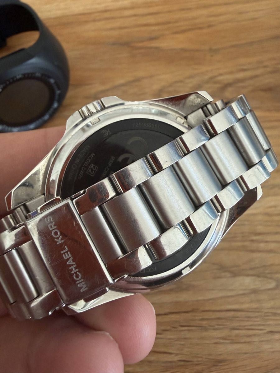 Smart Orologi: 2x smart Uhren Defekt – Difettoso da St.Gallen venduto da bubo2008 4