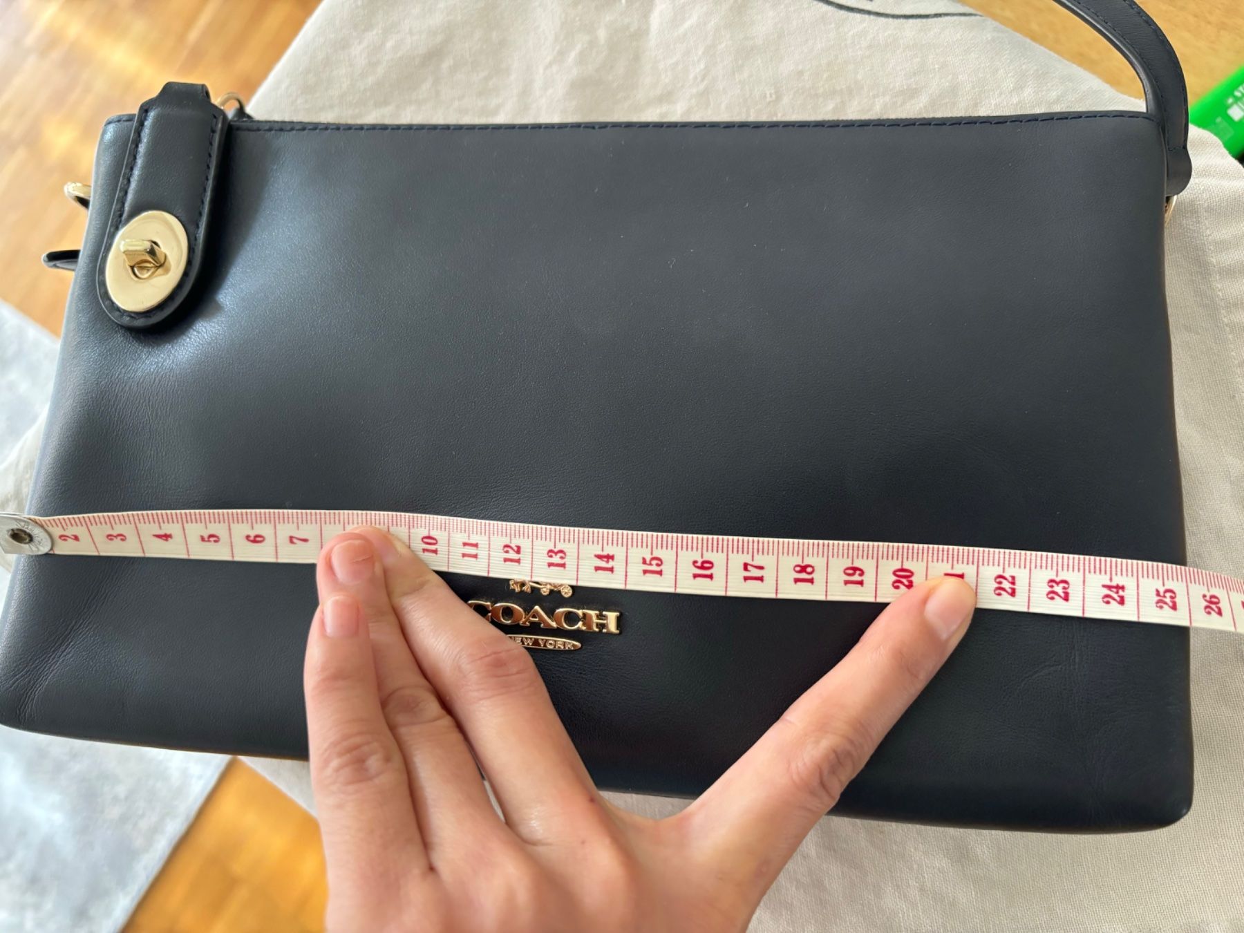 Coach Taschen für Damen: Coach cross body bag – Gebraucht aus Rapperswil SG von  5