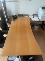 Bürotisch mit Nebentisch und Korpus