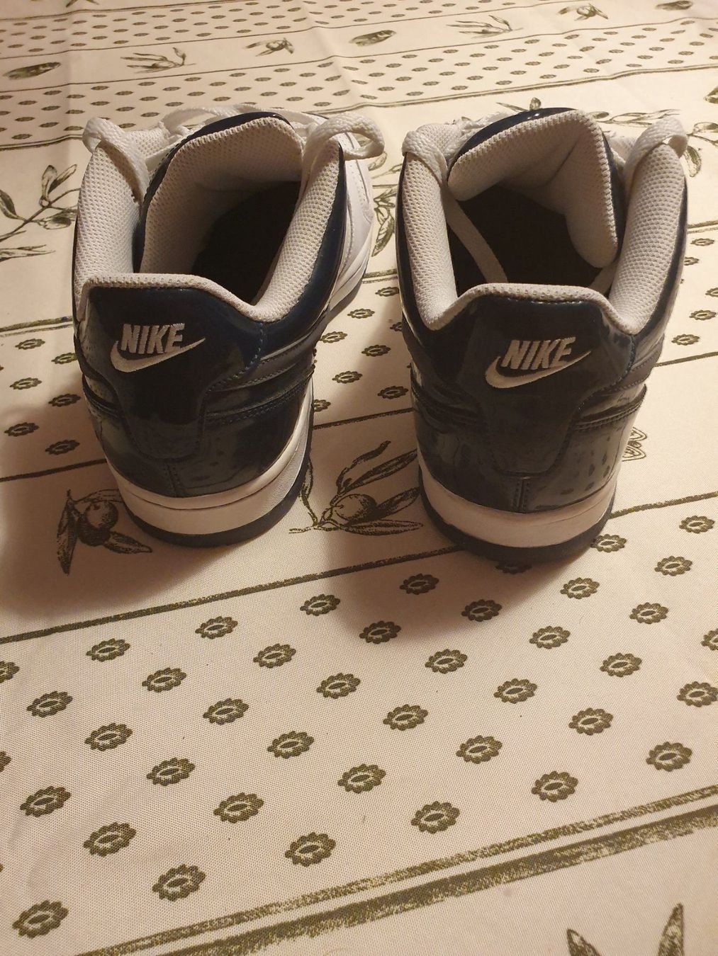 Nike Scarpe da uomo: Sneakers nike prestige – Nuovo (secondo la descrizione) da Le Grand-Saconnex venduto da Rgt87 3