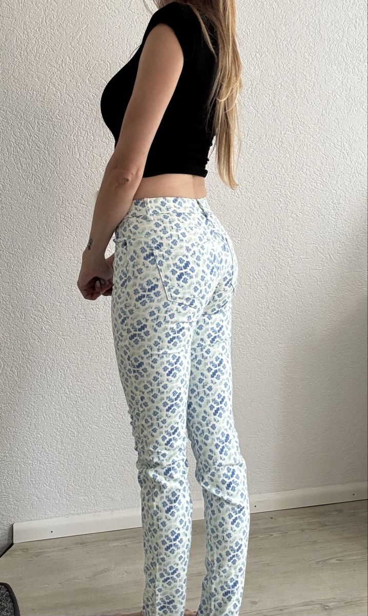 Victoria's Secret Jeans: Victoria Secret Jeans 0 – Usato da therwil venduto da ayumi991 1