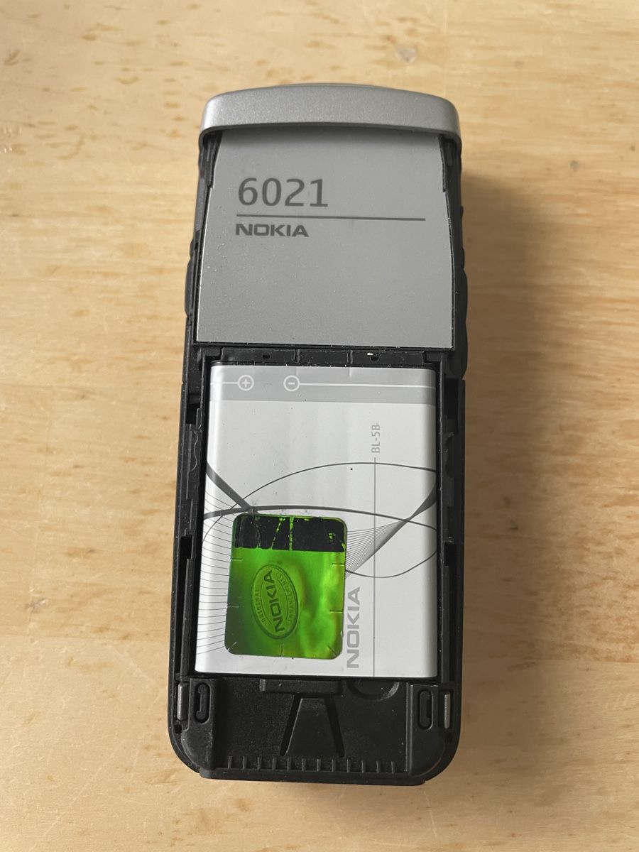 Nokia Telefoni cellulari / Smartphones: 5 x Mobiles (iPhone & Nokia) – Usato da Zürich venduto da Sunsport 8