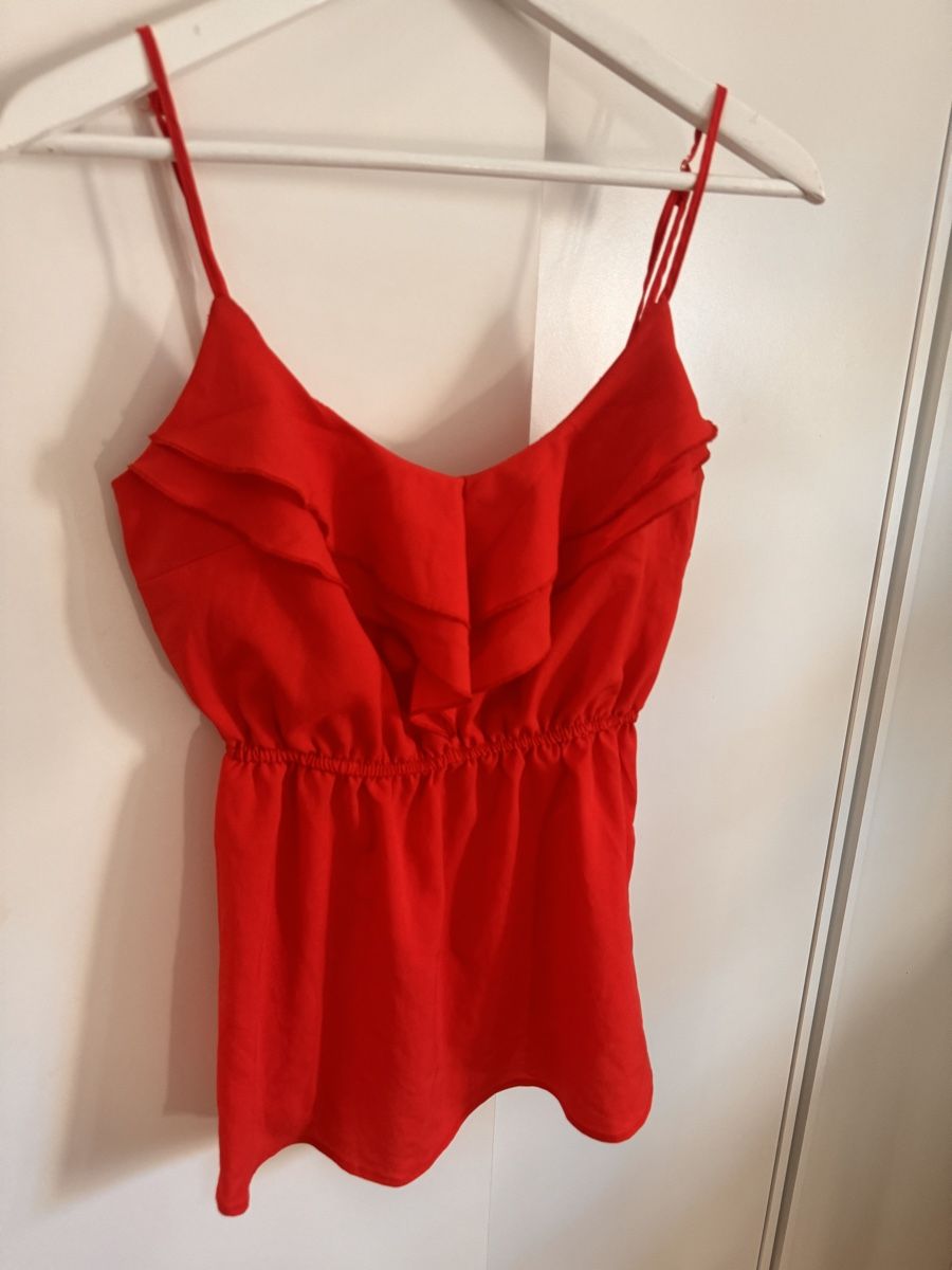 Tally Weijl Top: Rotes Top Tally Weijl M – Usato da Richterswil venduto da Manu55555