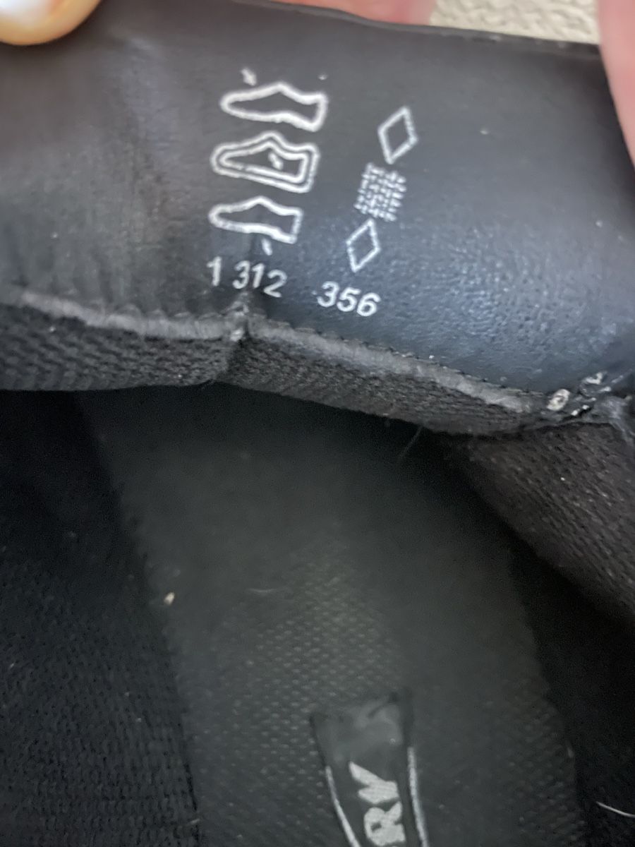 Scarpe da uomo: Century Herrenschuhe Grösse 41 Schwarz – Usato da Niederwangen BE venduto da m_s13 6