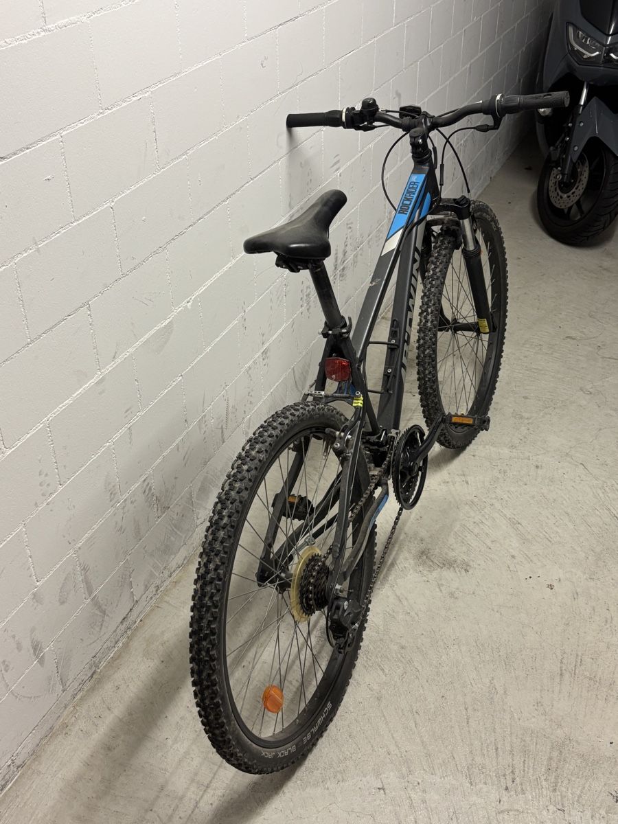 Decathlon Vélos: BTwin Rockrider 340 Velo – D'occasion à Faellanden par csterus 3
