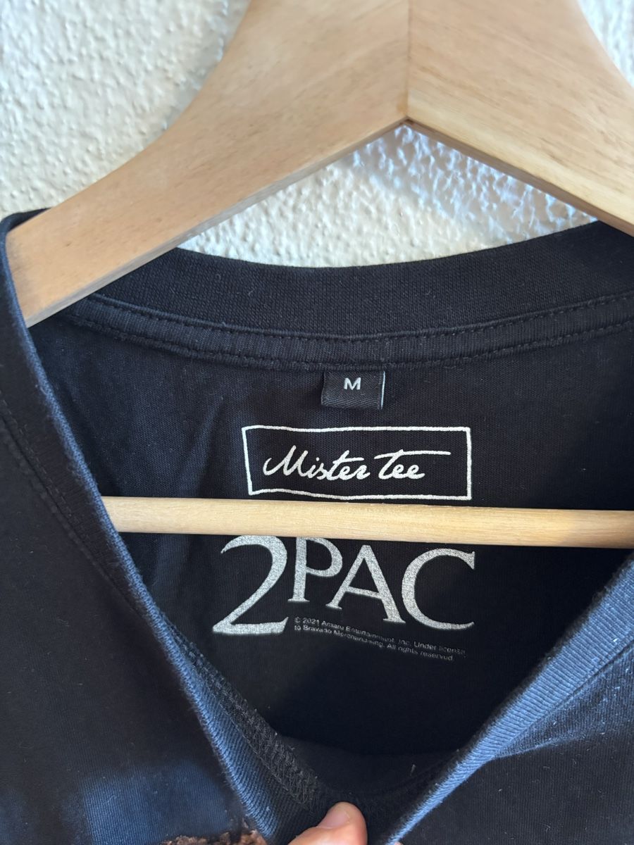 T-shirt: 2PAC GRAPHIC T-SHIRT – Usato da Küttigen venduto da noa_78fr 2