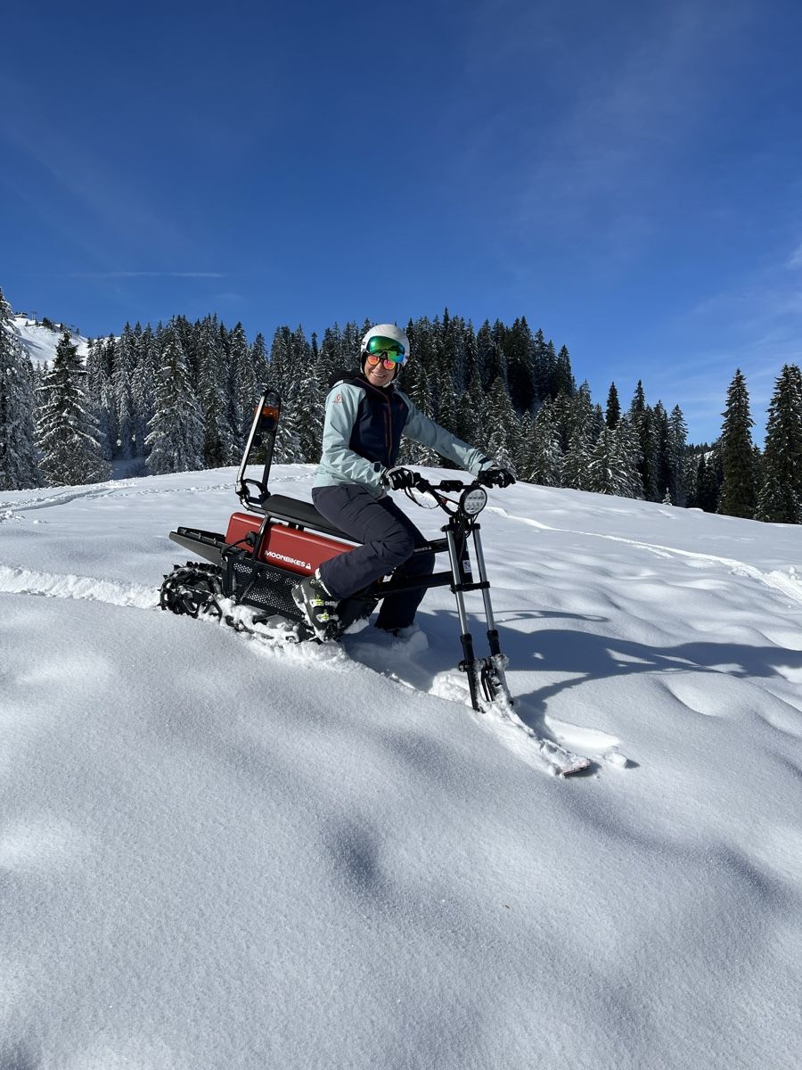 Altro: Elektro-Schneetöff / Elektro-Motorschlitten – Nuovo (secondo la descrizione) da Unteriberg venduto da Drummer86 1