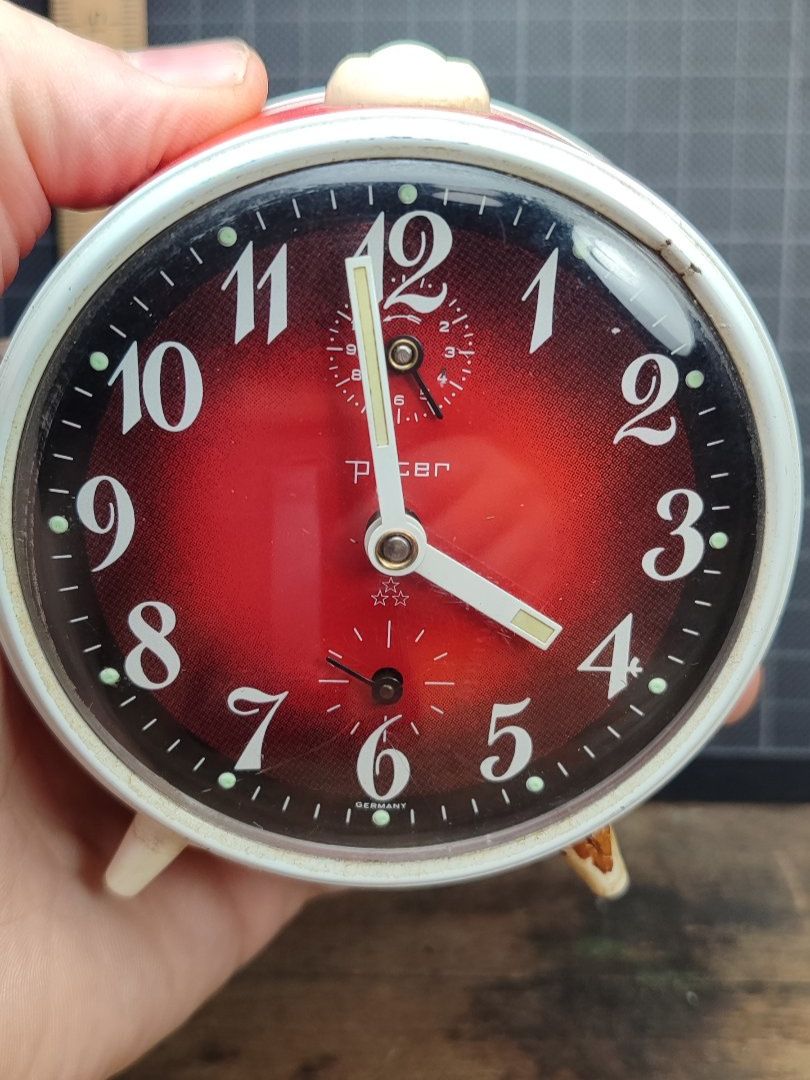 Sveglie: Wunderschöner alter Wecker Nr83 Peter 3 Stern  Germany – Usato da Gelterkinden venduto da MYSTOREFORYOU4460
