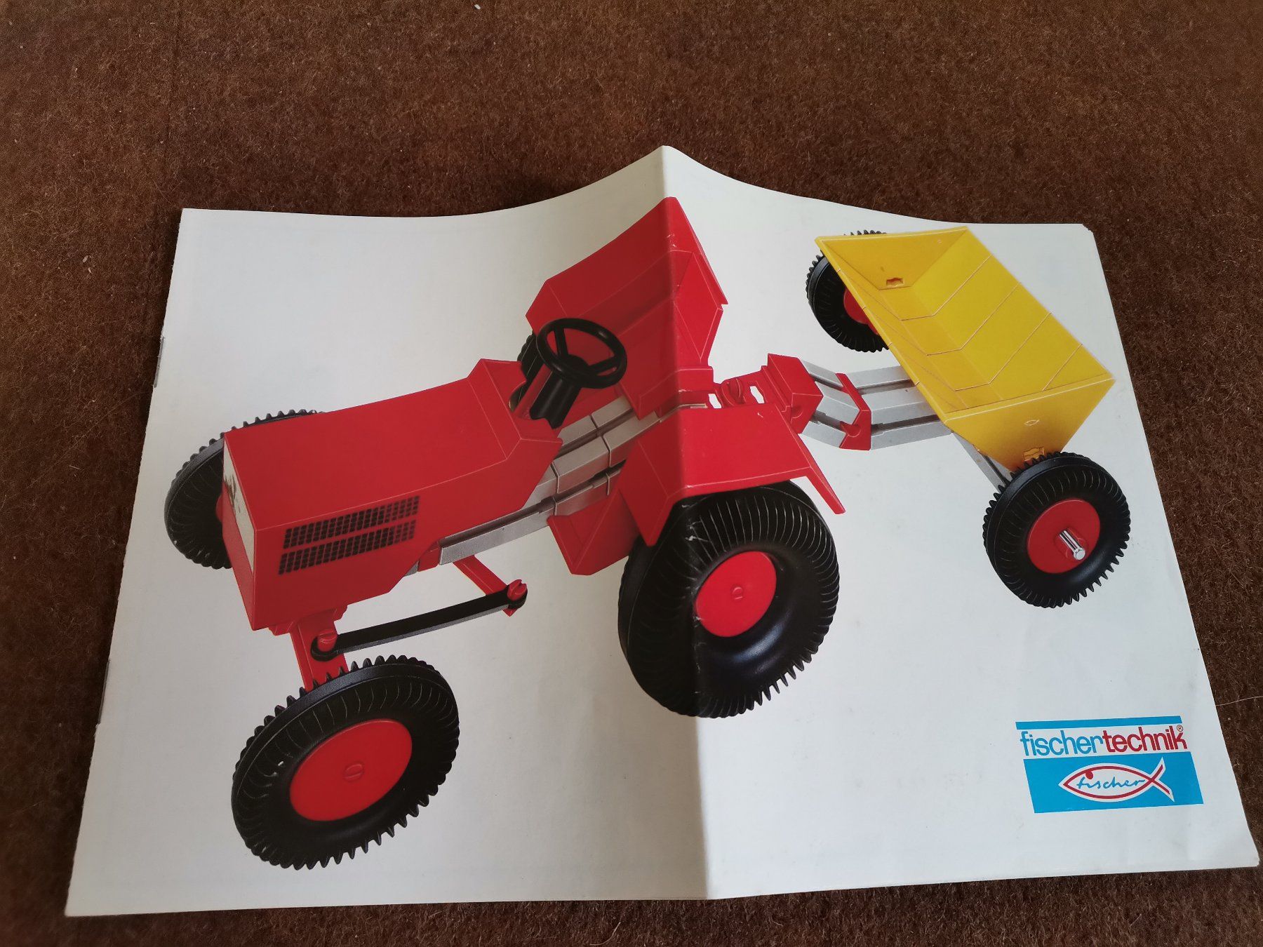 Fischer Spielzeuge: Fischertechnik Traktor mit Anhänger – Gebraucht aus Oftringen von Esthiboy 2