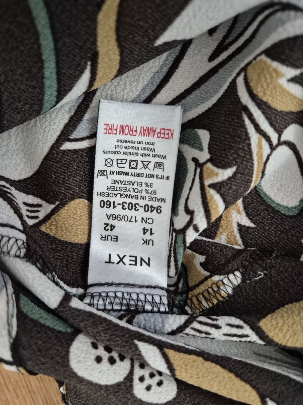 Next Tuniche: Next Bluse, Morris & Co, Gr. 42, Oversize, braun-weiss-grau – Usato da Wetzikon ZH venduto da mar_8jrl 3