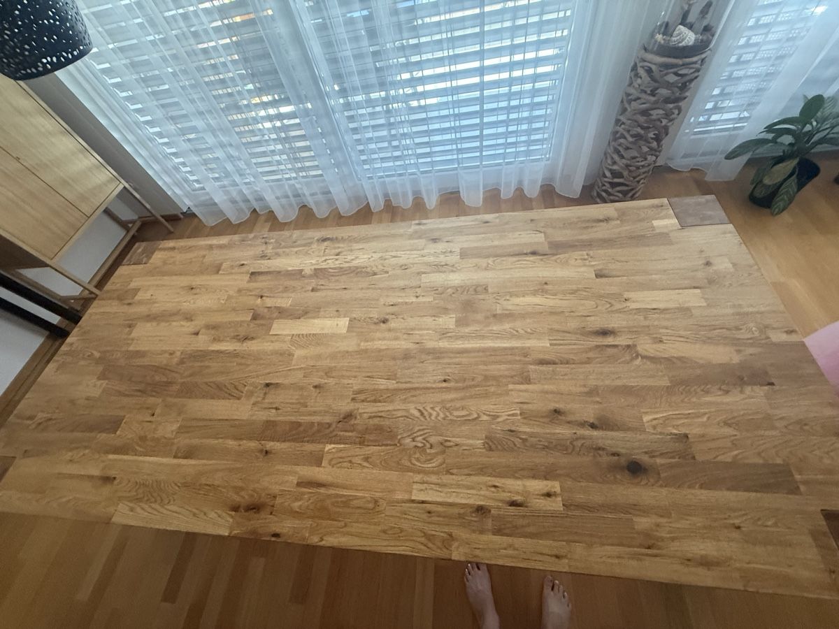 Tables: Massiver Eichenholztisch – D'occasion à Ruswil par Sunshineperfect 1