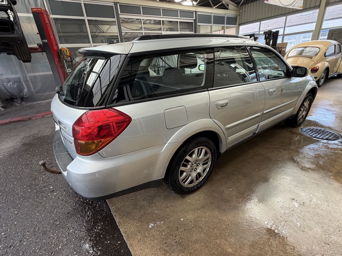 Subaru Autos: Subaru Outback 2.5i – D'occasion à Hasle LU par flavio79 3