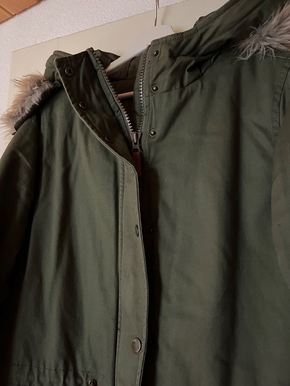 Jacken: Damen-Winterparka Gr. 44 – Gebraucht aus Niederuzwil von Mala 2