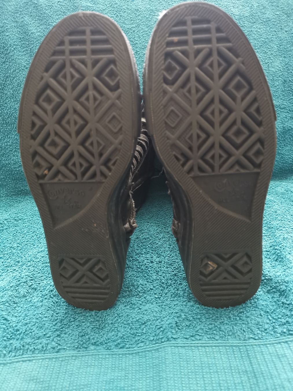 Scarpe da donna: Converse Stiefel Grösse 39 – Usato da Stäfa venduto da Pinky777 2