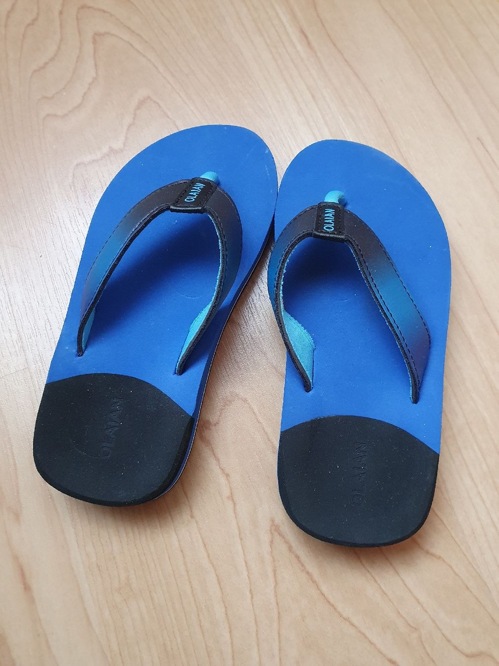 Decathlon Scarpe per ragazzi: Flipflop Decathlon Grösse 27-28 – Nuovo (secondo la descrizione) da Uetendorf venduto da Judi80