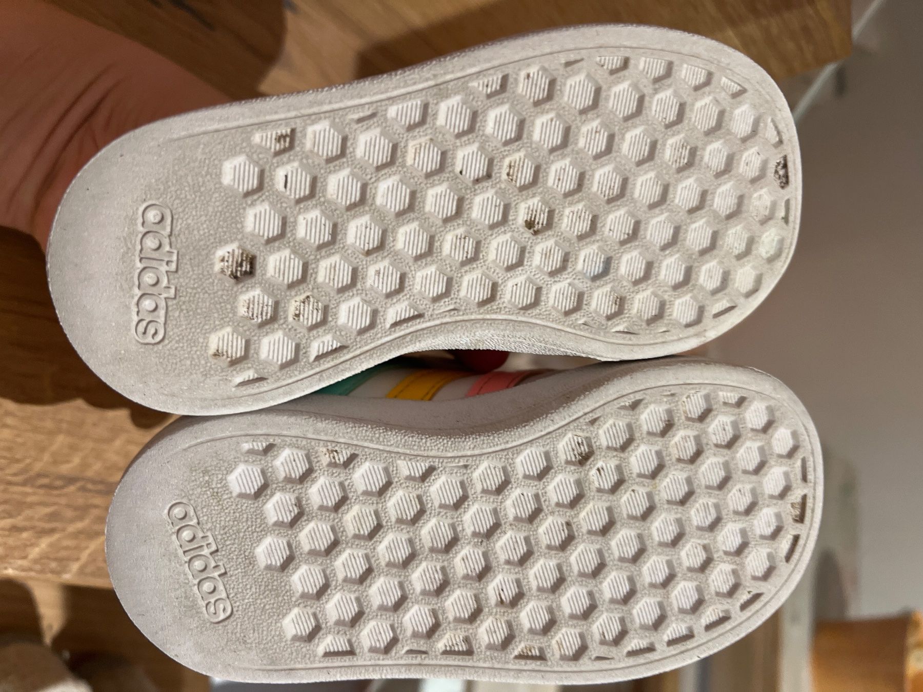 Adidas Scarpe per ragazzi: adidas Sneakers Gr. 23 – Usato da Rothenburg venduto da me81 3
