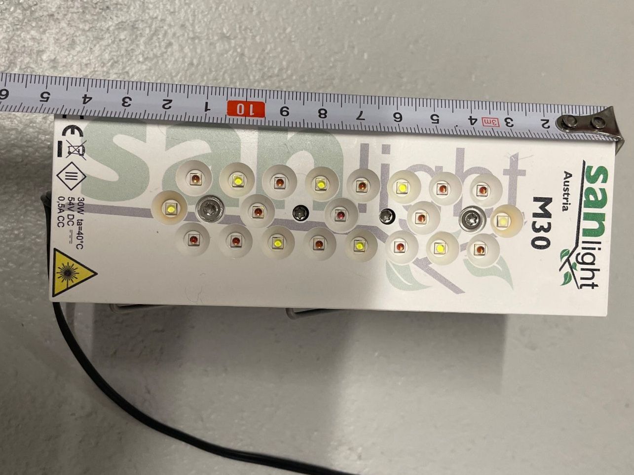 Sanlight Lampade: Pflanzenlampe SANlight M30 inkl. Netzgerät – Usato da Russikon venduto da dan_92yd