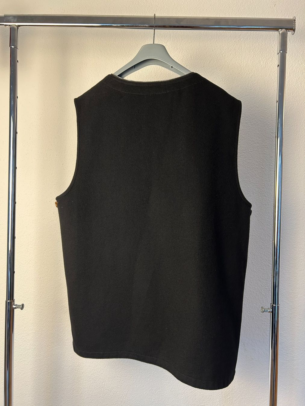 Hermès Gilets & Westen: Hermès Black Wool Lining Vest – Gebraucht aus Bern von kurtikobolt74 1