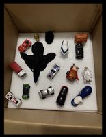 Diverse Spielzeugsammlung für Kinder - Autos und Figuren!