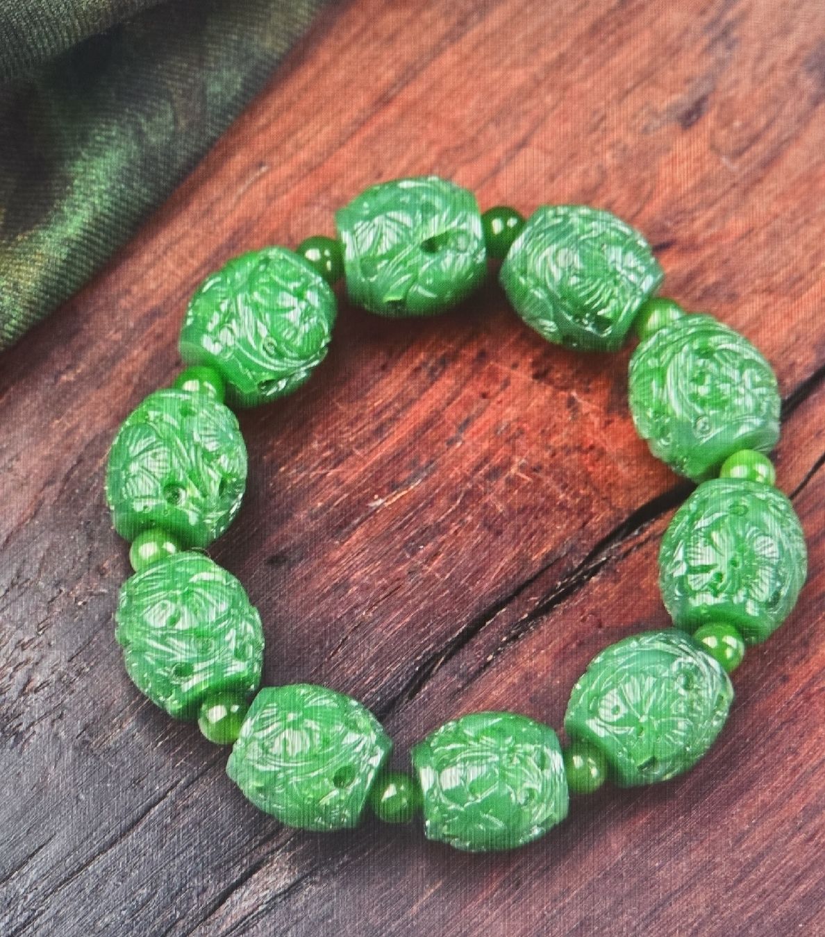 Bracelets: RARE - Bracelet en Jade Néphrite non traitée!!!! – Neuf avec emballage d'origine à Burtigny par Mirdael 1