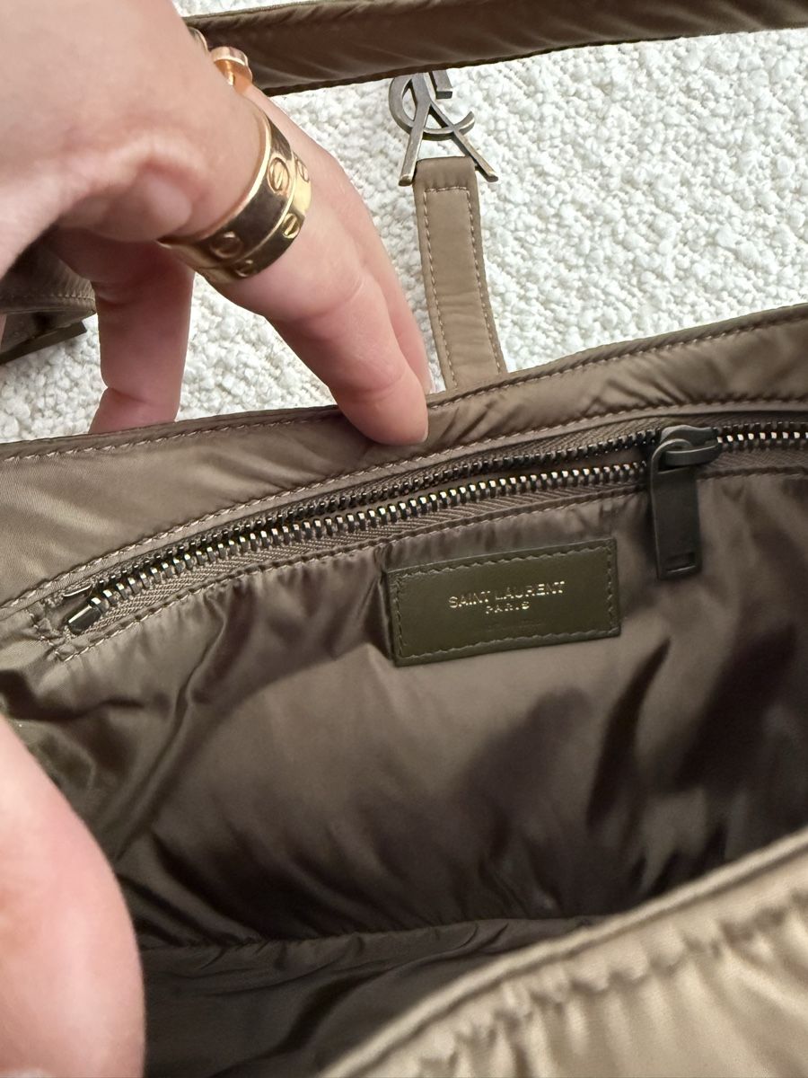 Saint Laurent Borse da donna: Saint Laurent Nylon bag  – Nuovo (secondo la descrizione) da Zürich venduto da dmedina147 2