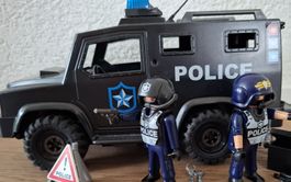 Playmobil Polizei Einsatzfahrzeug schwarz