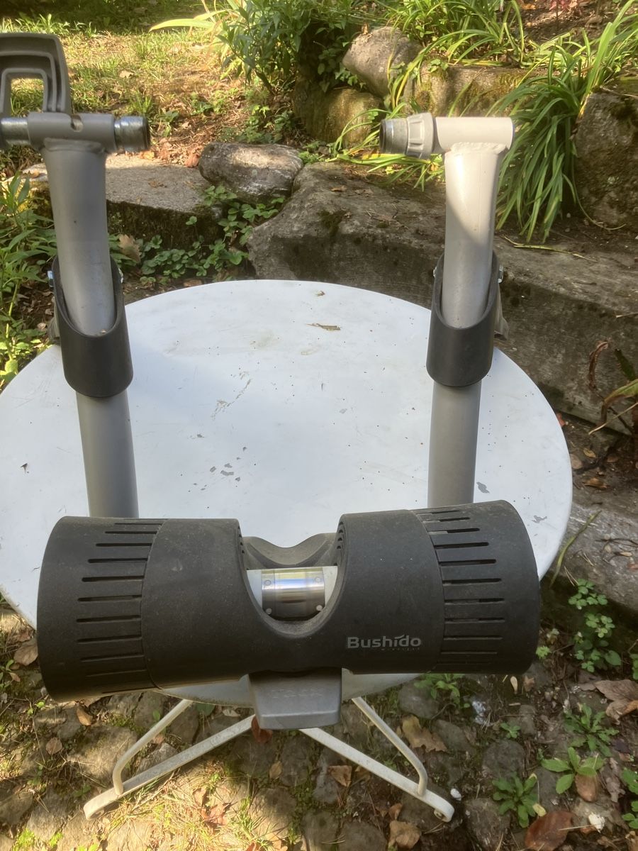 Tacx Hometrainer: Tacx Indoor Rollentrainer – Usato da ZUERICH venduto da Carolus1 2