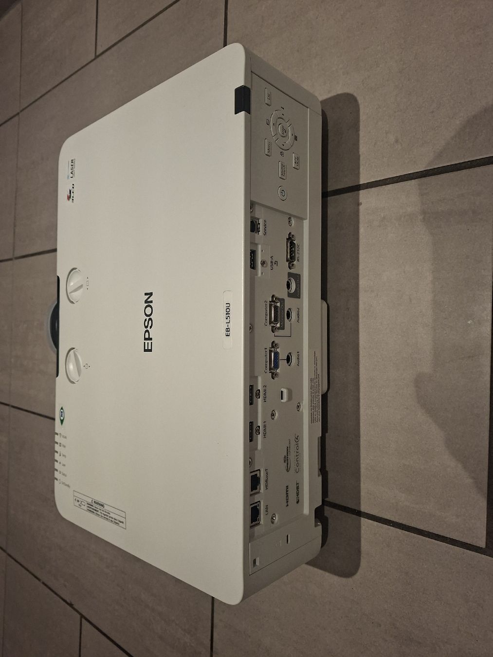 Epson Videoprojektoren: Epson EB L-510U Heimkinobeamer – Gebraucht aus Affoltern am Albis von Noah_7qhj 2