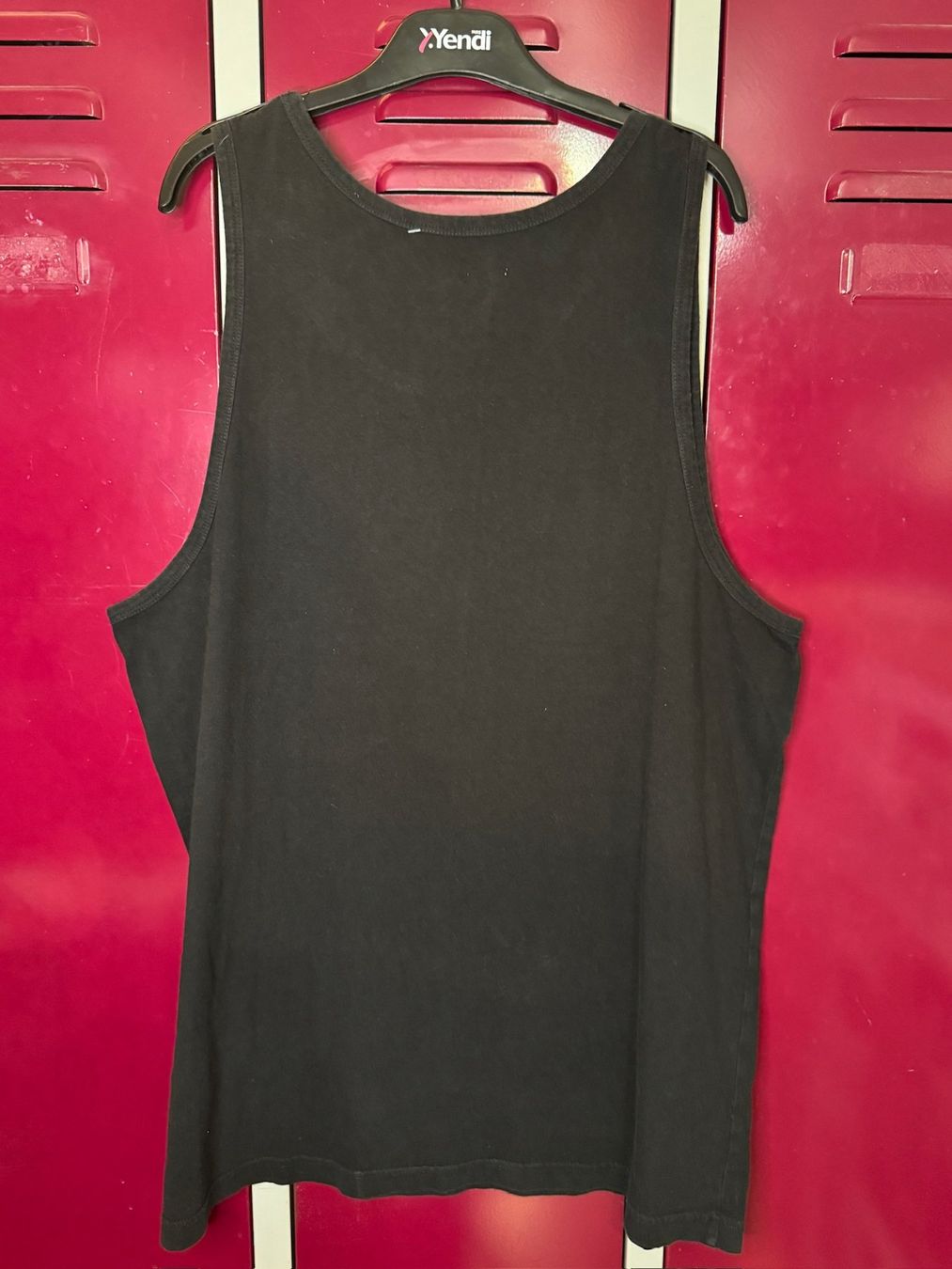 T-shirt: Y2K LRG TANK TOP SZ: L – Usato da Cortaillod venduto da Stay_Alive_vintage 1