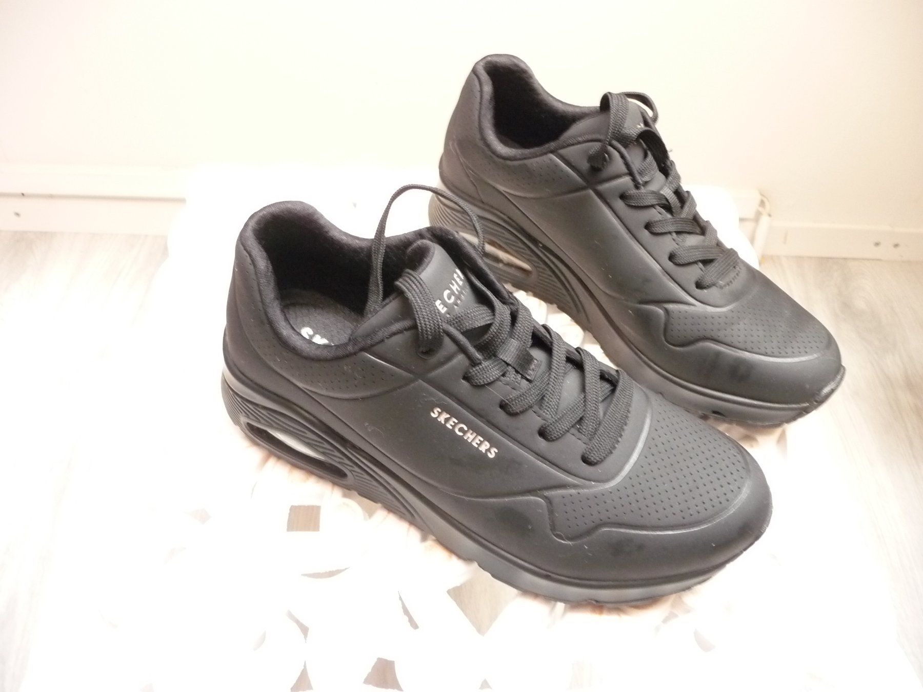 Skechers Chaussures hommes: Sneaker – Neuf (Voir description) à Hendschiken par Shiva036