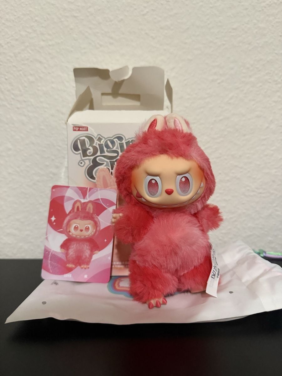 Pop Mart Figuren: POP MART Labubu Big Into Energy - Love – Neu (gemäss Beschreibung) aus Wald ZH von kim_t7k2
